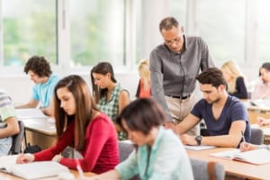 Nên Học SAT Online hay Offline 2025? Hướng Dẫn Chi Tiết Từ Princeton English 16 SAT, online, offline | Princeton English