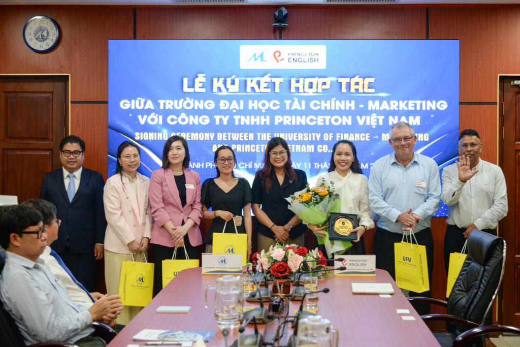 Đại diện Trường Đại học Tài chính – Marketing (UFM) và Princeton English ký kết hợp tác chiến lược